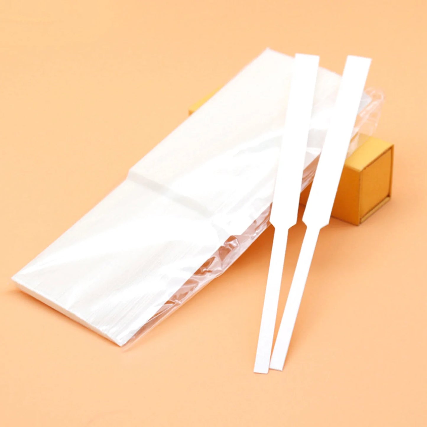 500PCS Perfume Test Paper Strips Fragrance Aromatherapy Paper Testing Strip Perfume Essential Oils Tester Paper Strips