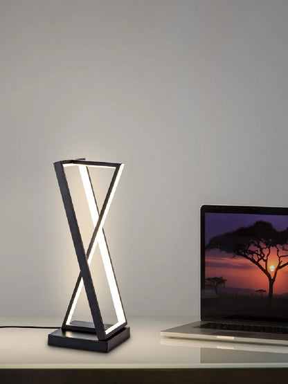 Modern Minimalist LED Table Lamp Nordic Creative Bedroom Bedside Table Table Light Plug-In Living Room Study Office Reading Lamp